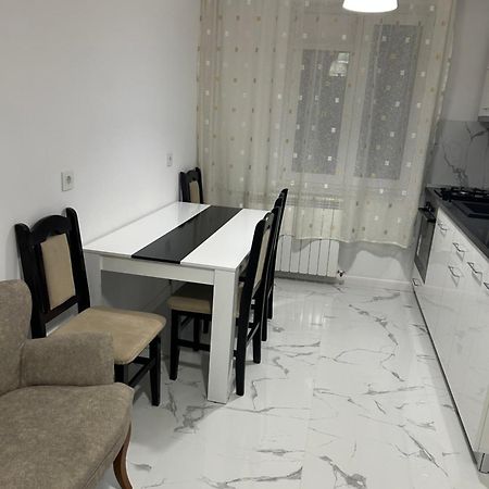 Apartament Central Râmnicu Vâlcea Buitenkant foto