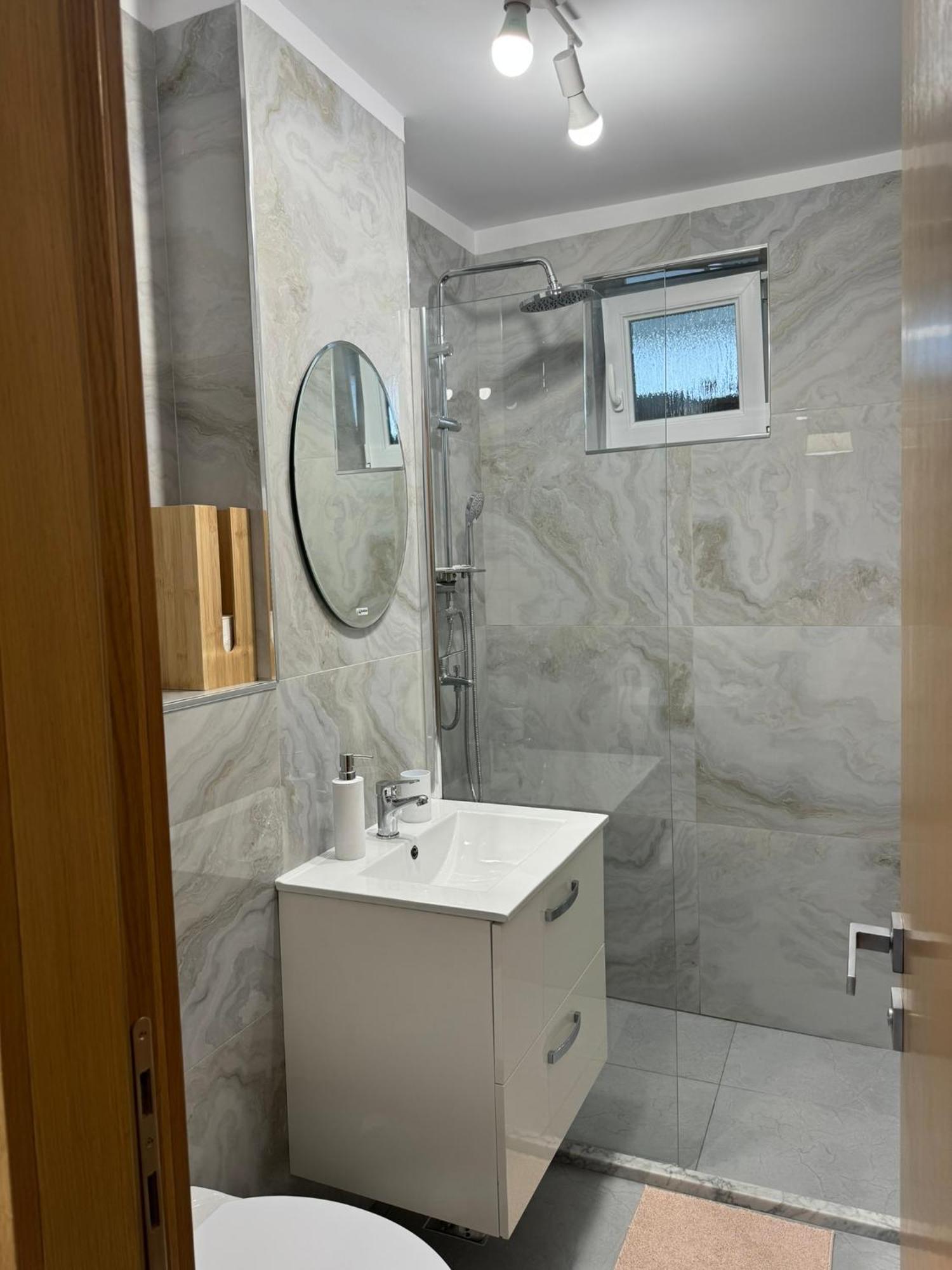 Apartament Central Râmnicu Vâlcea Buitenkant foto