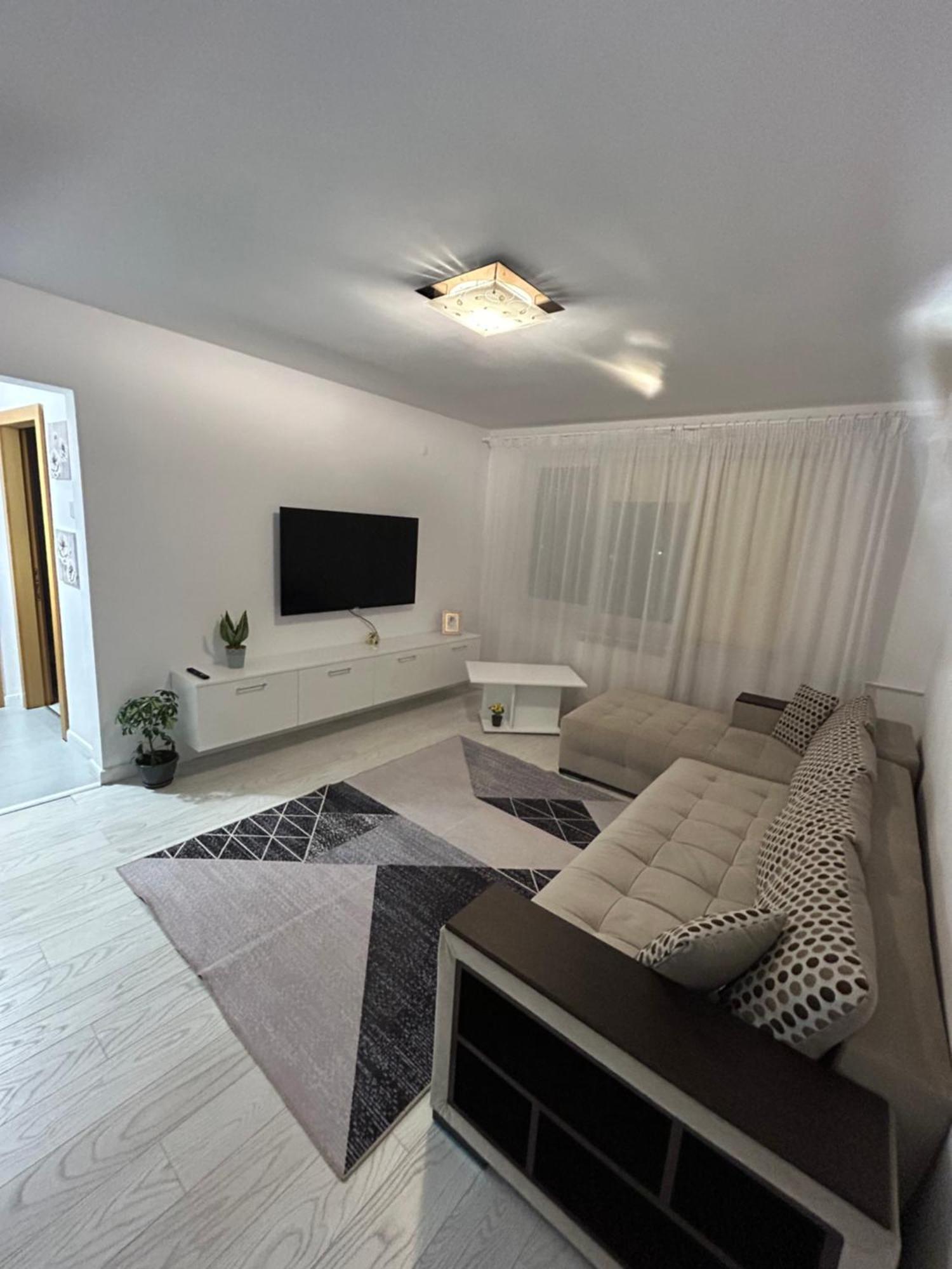 Apartament Central Râmnicu Vâlcea Buitenkant foto