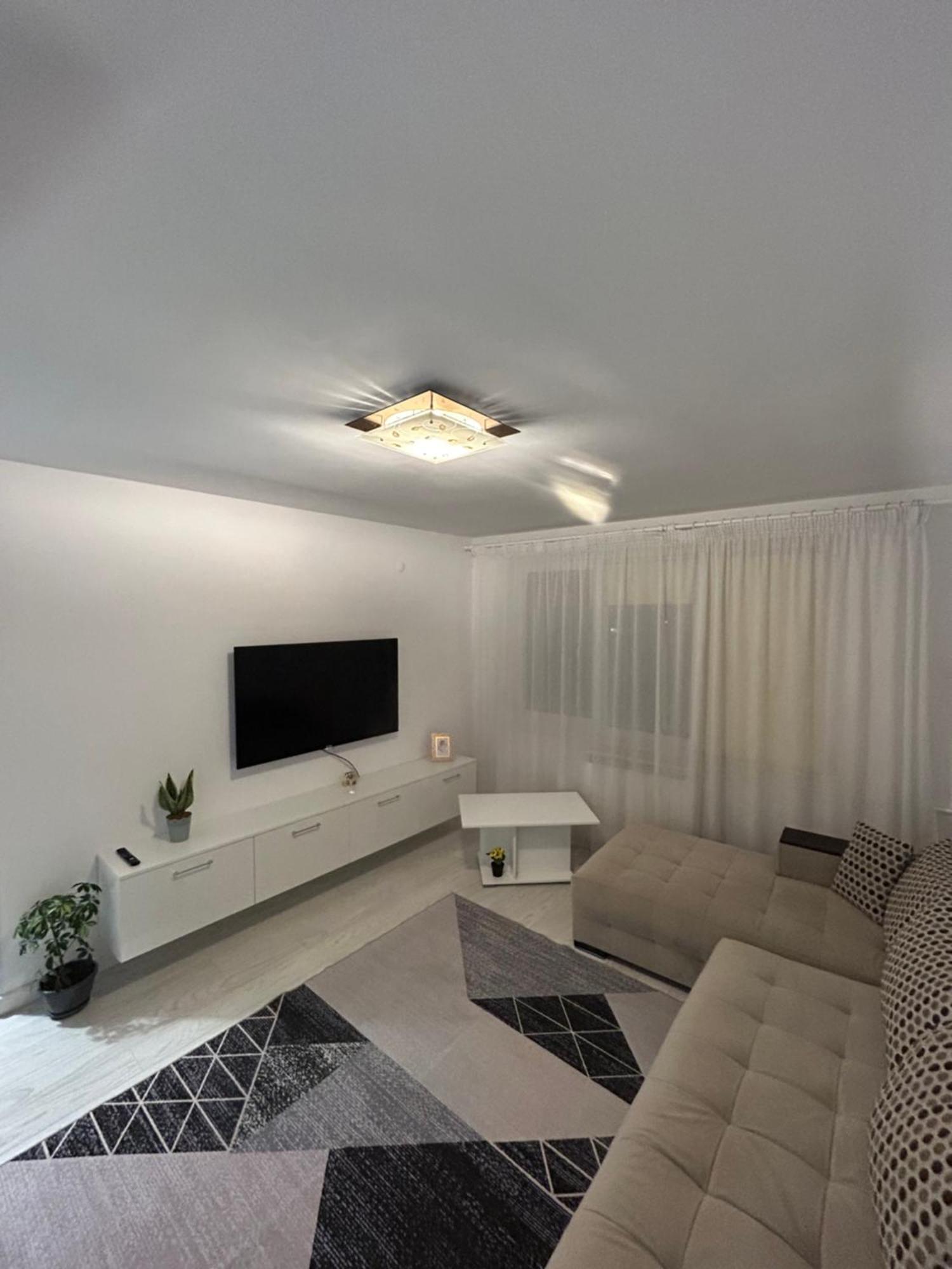 Apartament Central Râmnicu Vâlcea Buitenkant foto
